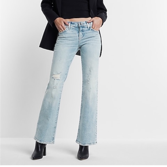 NWOT Express Low rise boot cut jeans light wash size 12 short - Picture 2 of 12